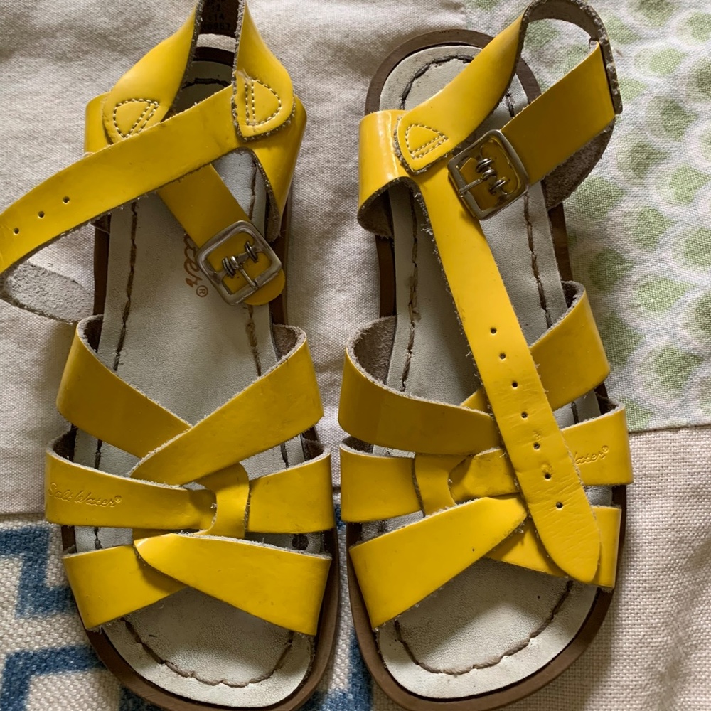 Salt Water Original girls size 12